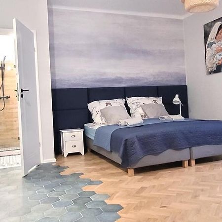 Kana - Stylish Apartment In Krakow Pomorska - Close, Wifi, Smart Tv Krasków Εξωτερικό φωτογραφία