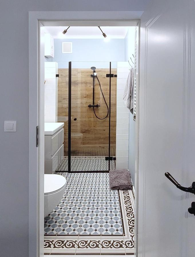 Kana - Stylish Apartment In Krakow Pomorska - Close, Wifi, Smart Tv Krasków Εξωτερικό φωτογραφία