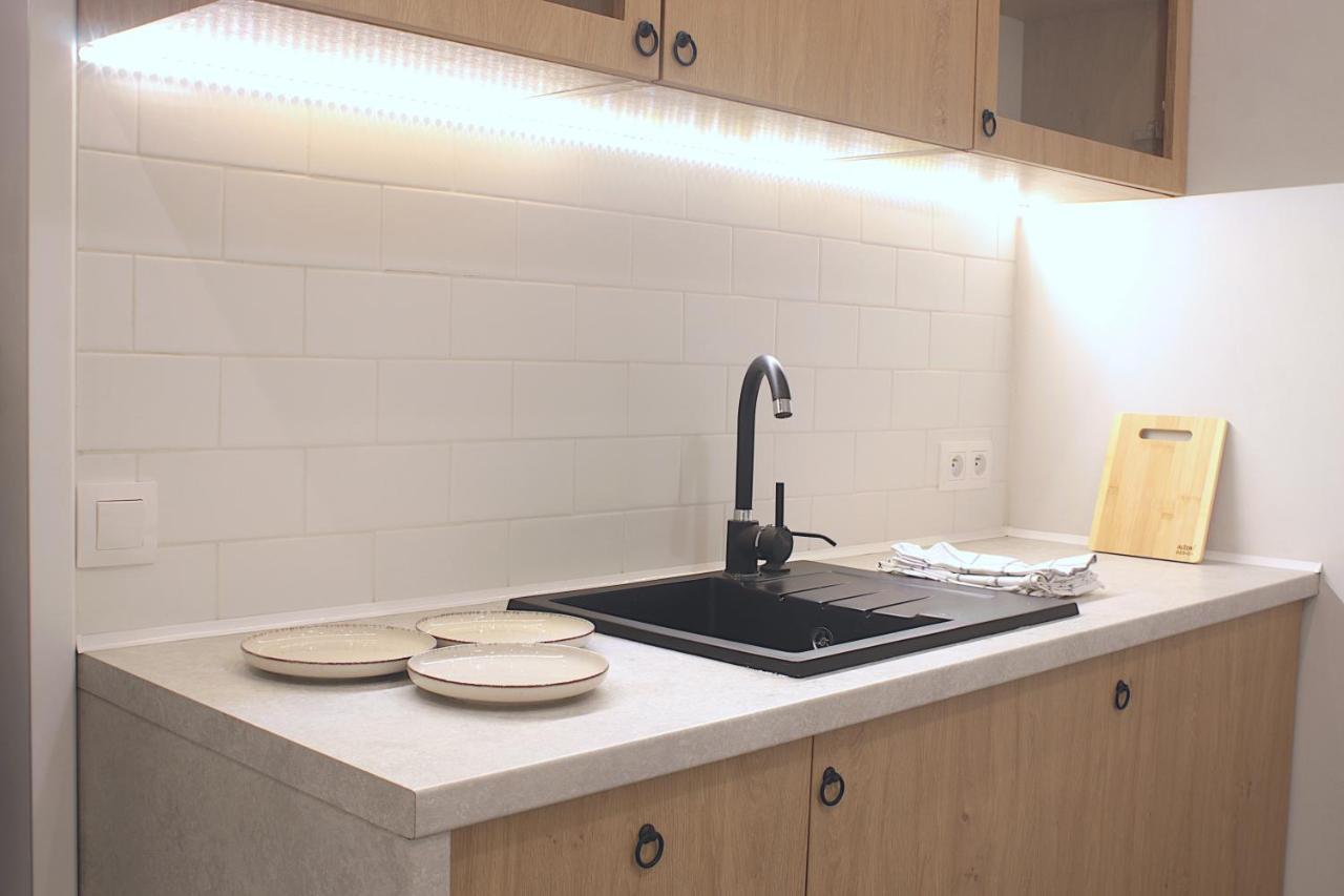 Kana - Stylish Apartment In Krakow Pomorska - Close, Wifi, Smart Tv Krasków Εξωτερικό φωτογραφία